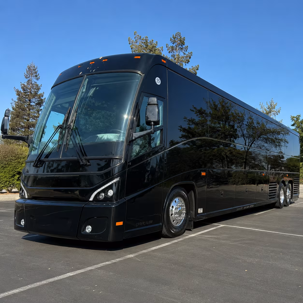 charter bus rentals for weston employers sending teams to fort lauderdale hollywood international airport
