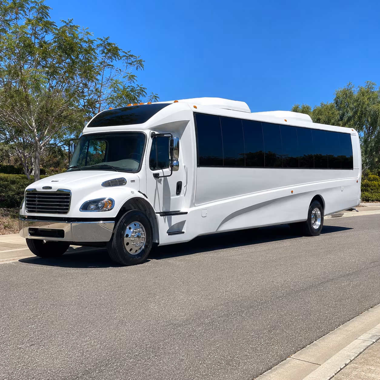 weston 15 passenger minibus