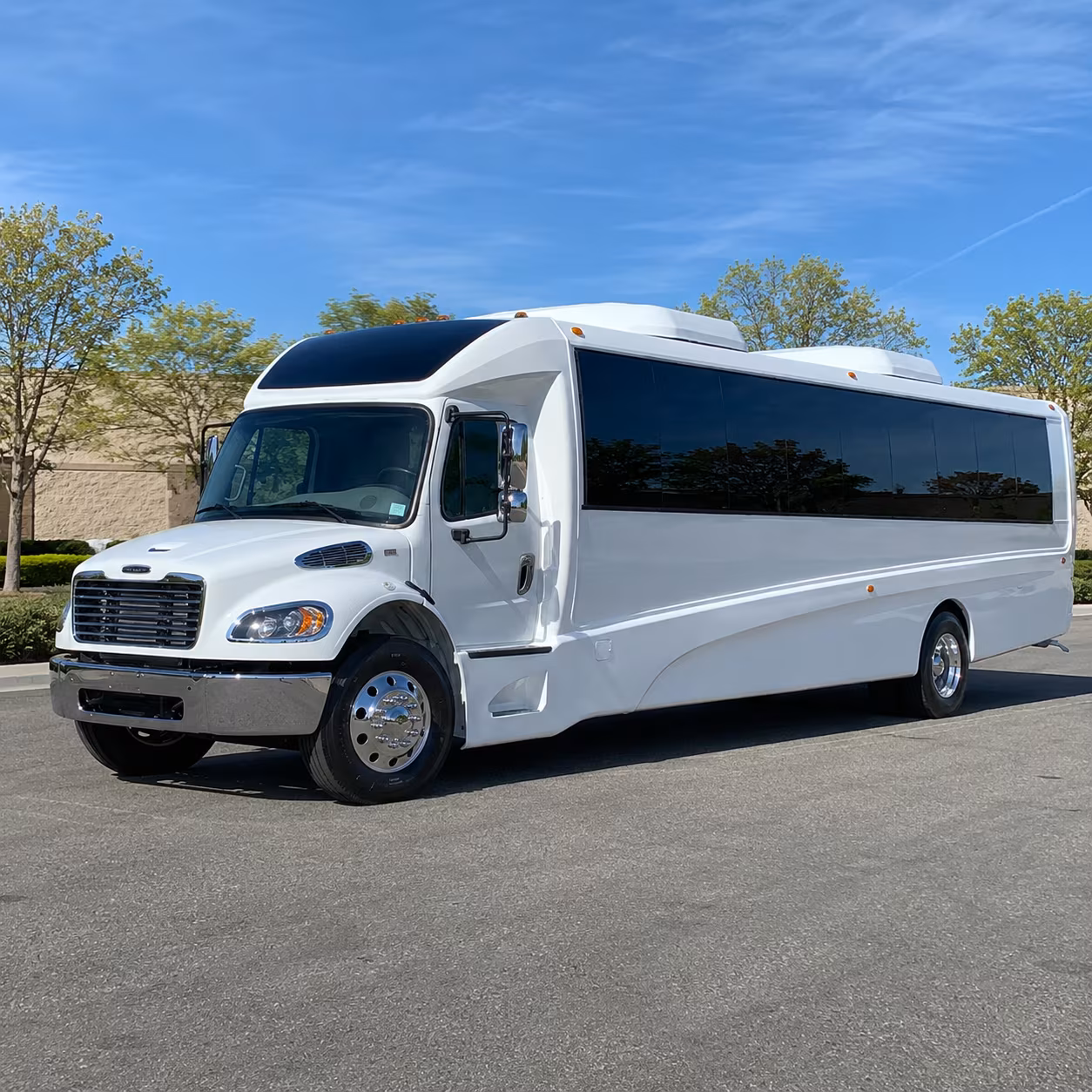 weston 25 passenger minibus