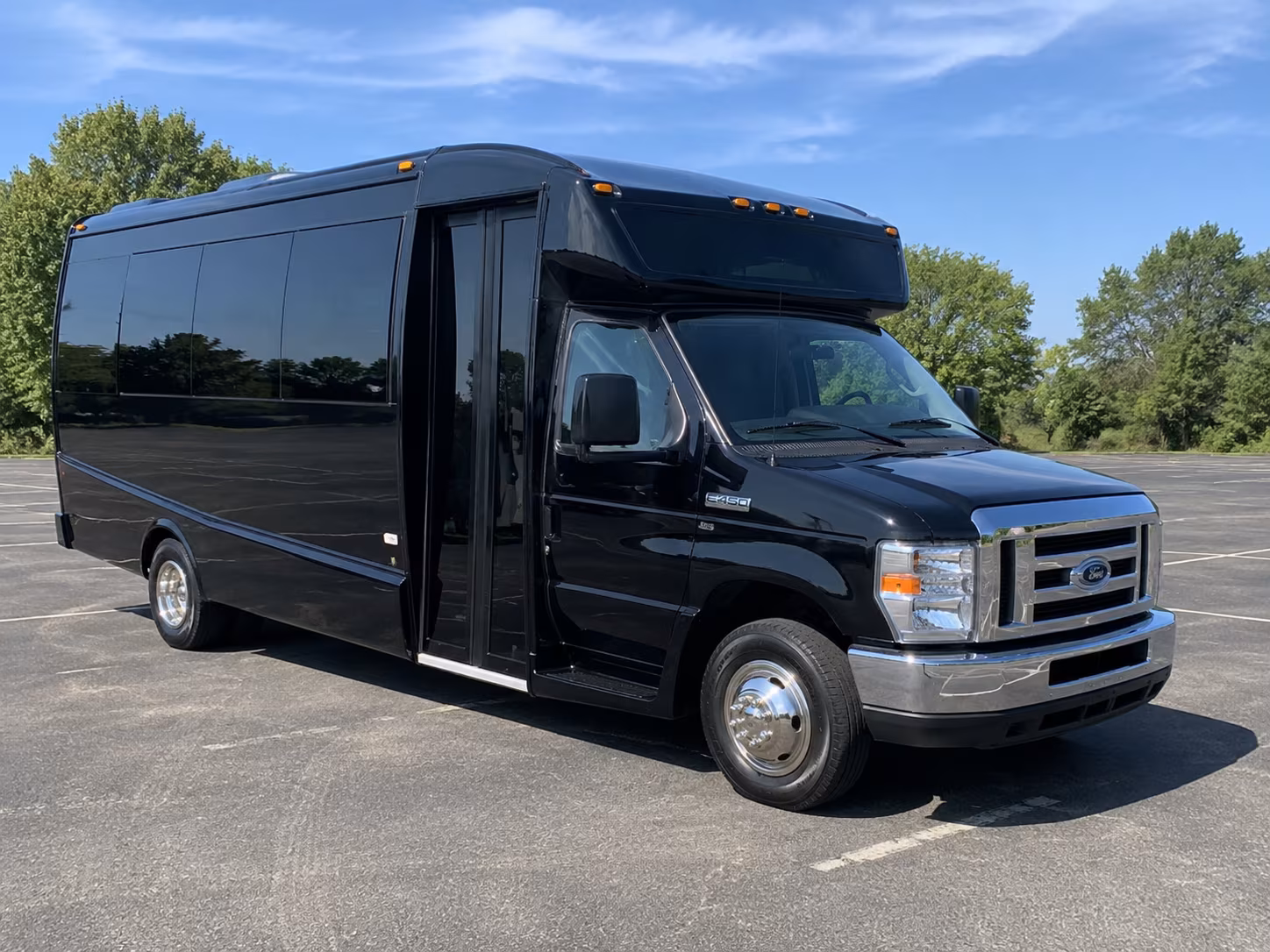 zoo and aquarium field trip buses for weston area schools